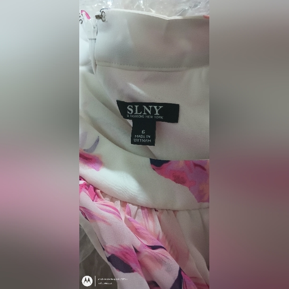 BotanicalPrint WovenChiffon Overlay Tiered Pebble Midi Dress Ivory - Picture 7 of 16